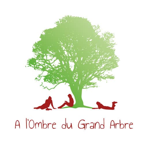 A l&rsquo;Ombre Du Grand Arbre